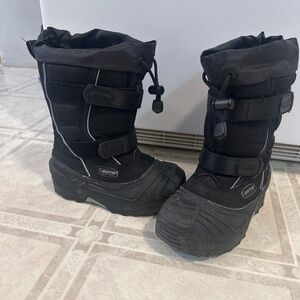 Bafins Eiger kids size 1